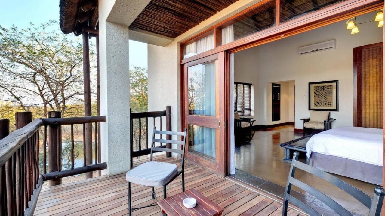 Zebula Boutique Hotel Mabula Game Reserve エクステリア 写真
